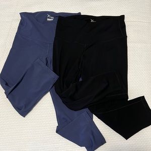 2 pairs Old Navy Leggings bundle, size medium, EUC